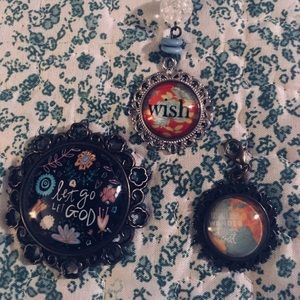 PLUNDER SET OF THREE PENDANTS